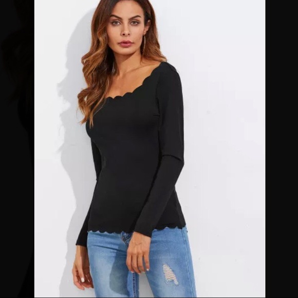 Scalloped fall long sleeve shirt in Black - Picture 4 of 6